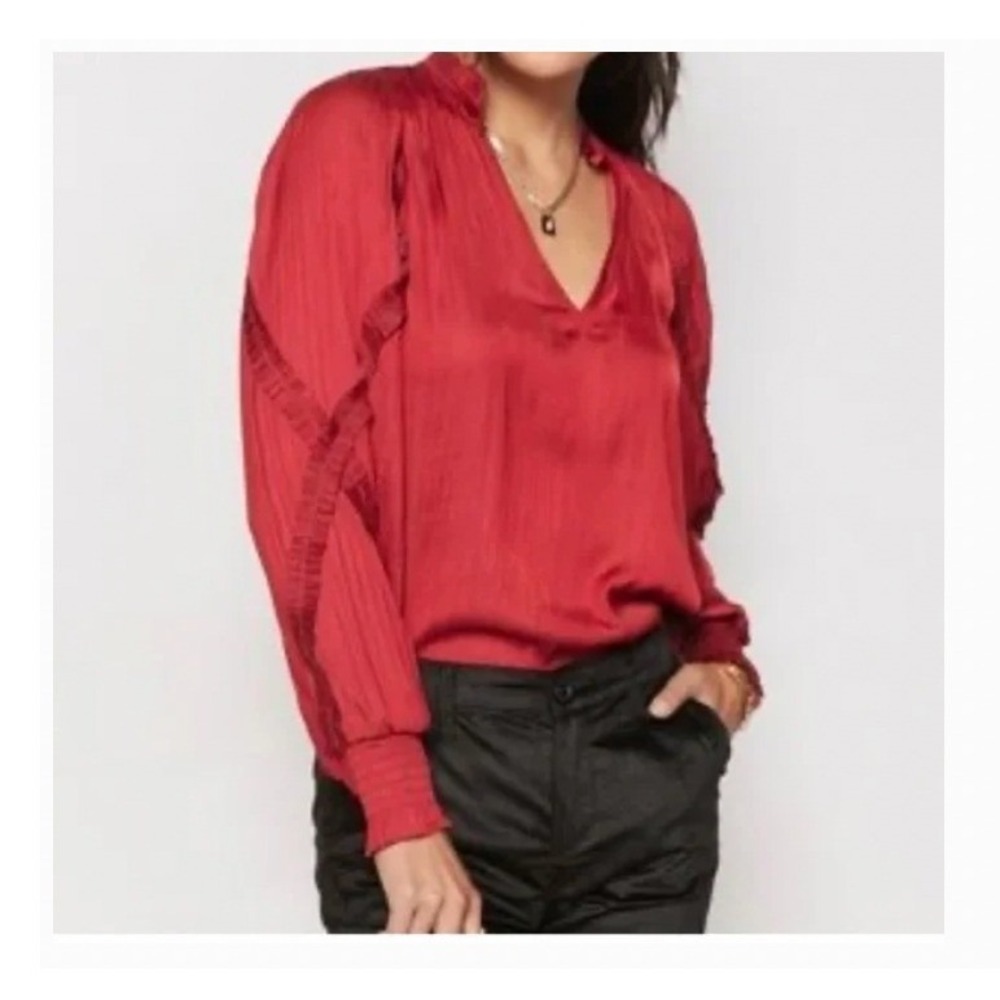 Evereve Jett Ruffle Satin‎ Blouse Rust Red Split Neck Smocked Cuff Top Large
